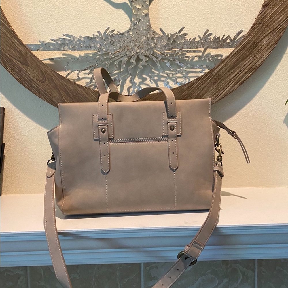 Crossbody purse